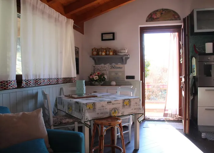 Casa Mary Montegrino Valtravaglia